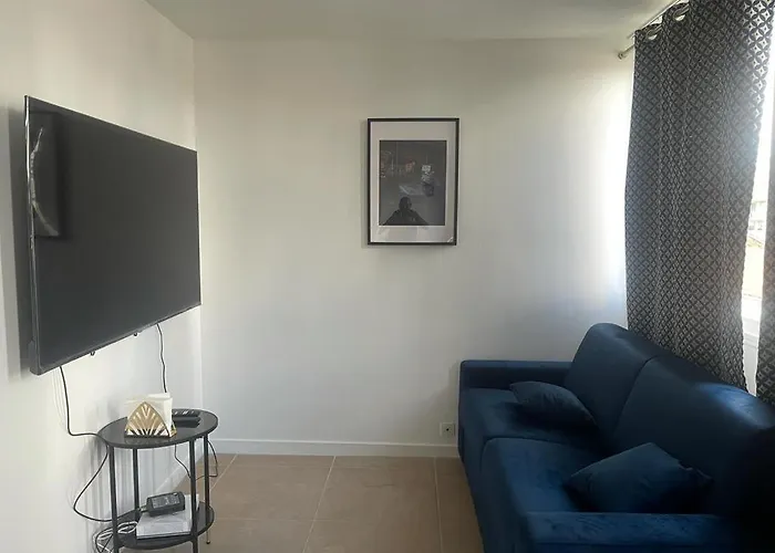 Joli Studio Entre Paris Et Disneyland